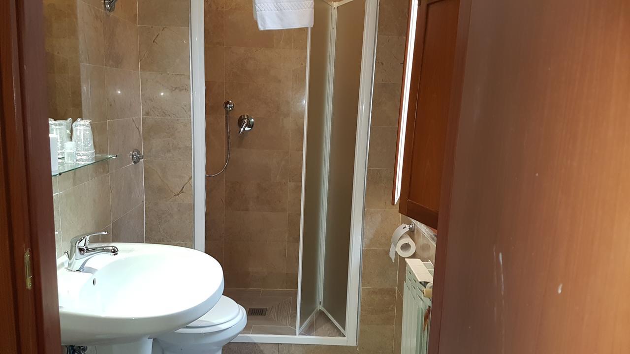 Hotel Il Castelletto Róma Kültér fotó