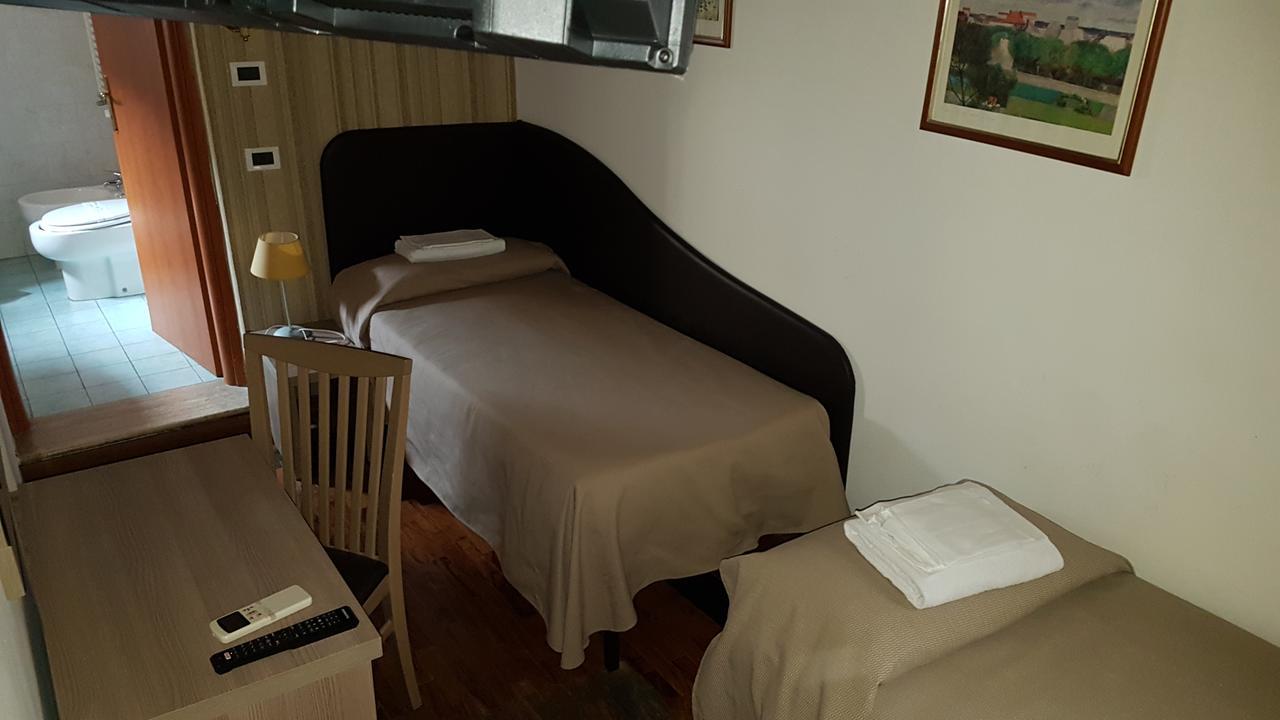 Hotel Il Castelletto Róma Kültér fotó