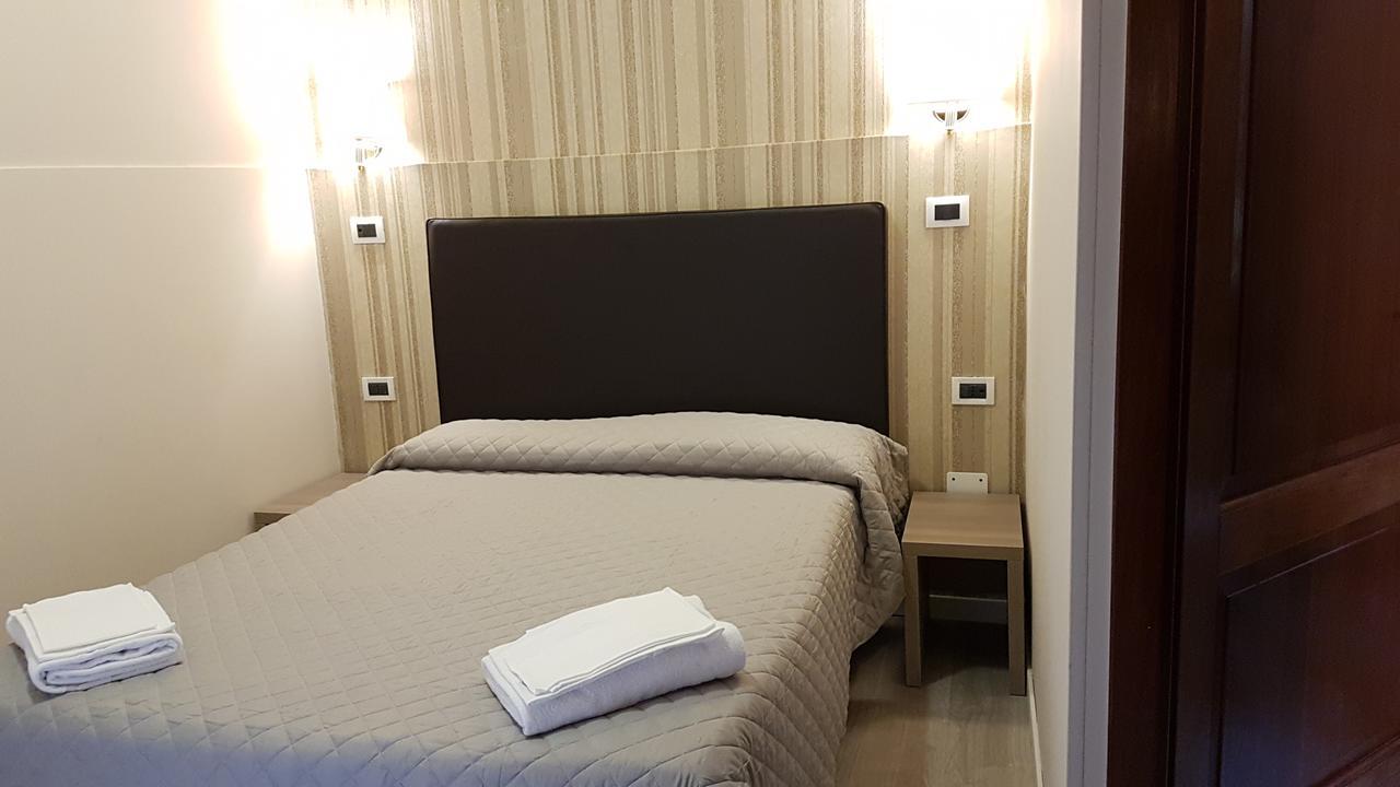 Hotel Il Castelletto Róma Kültér fotó