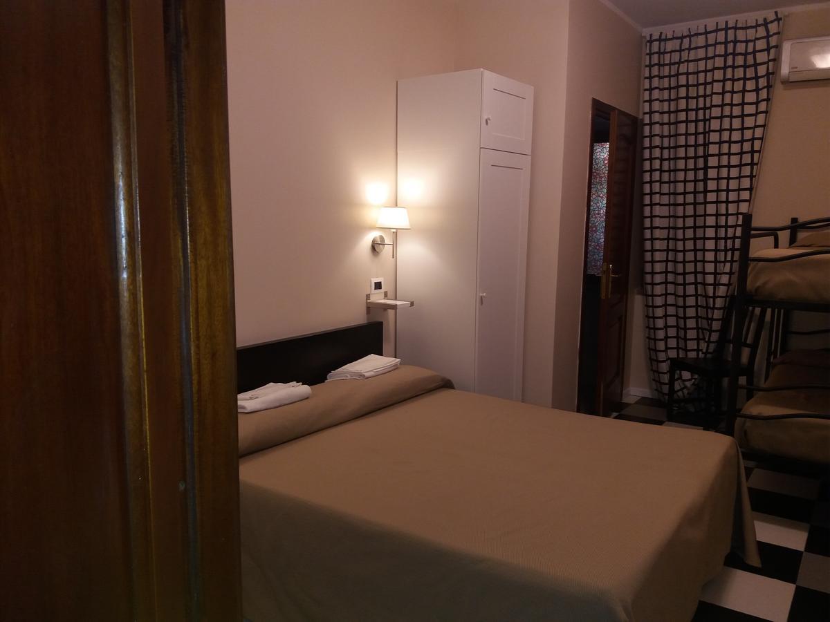 Hotel Il Castelletto Róma Kültér fotó