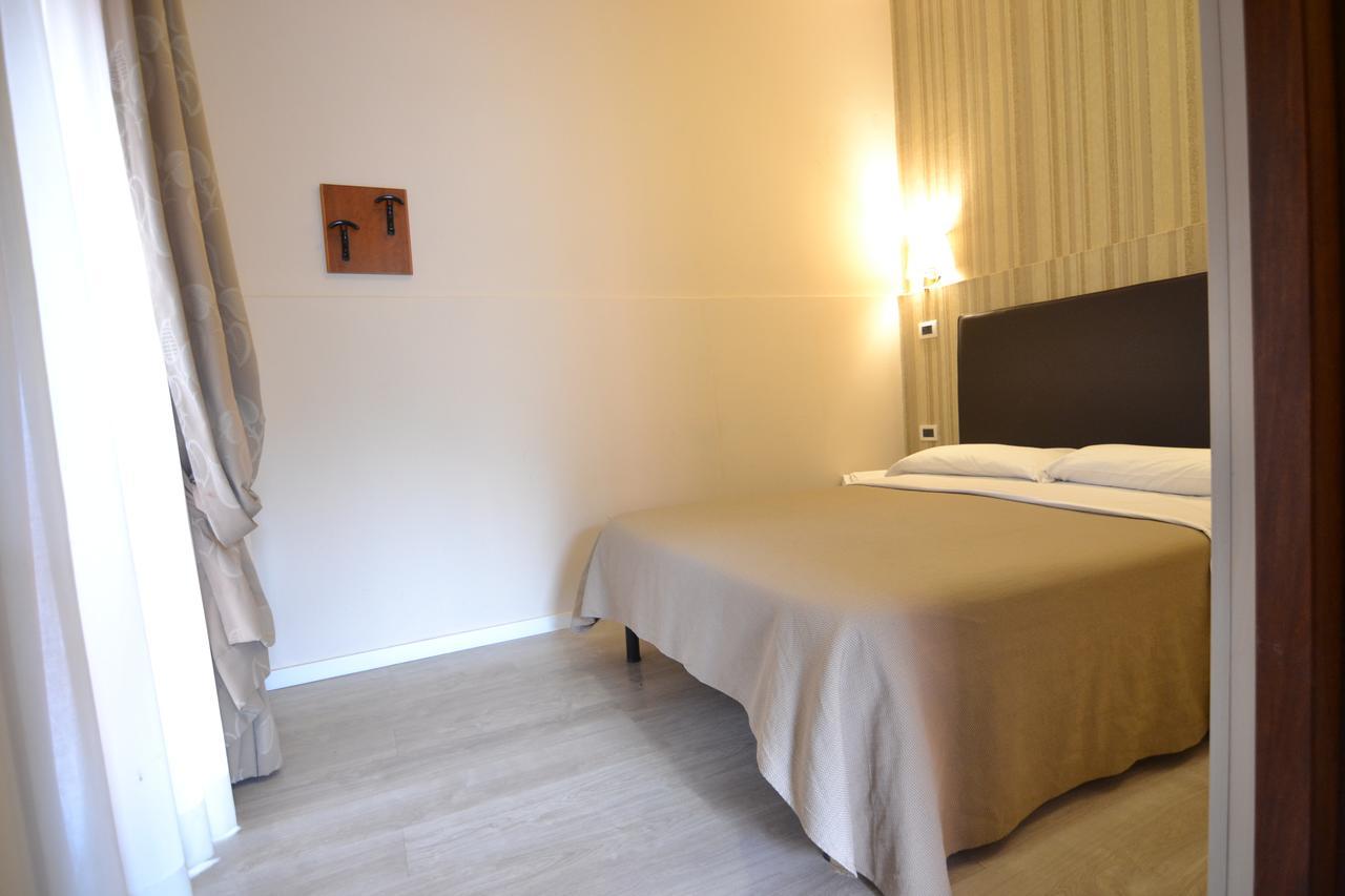 Hotel Il Castelletto Róma Kültér fotó